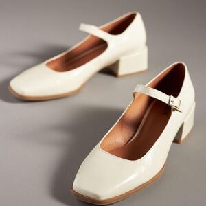 Anthropologie Maeve Mary Jane Block Heel in Cream Patent Leather - New in Box, S